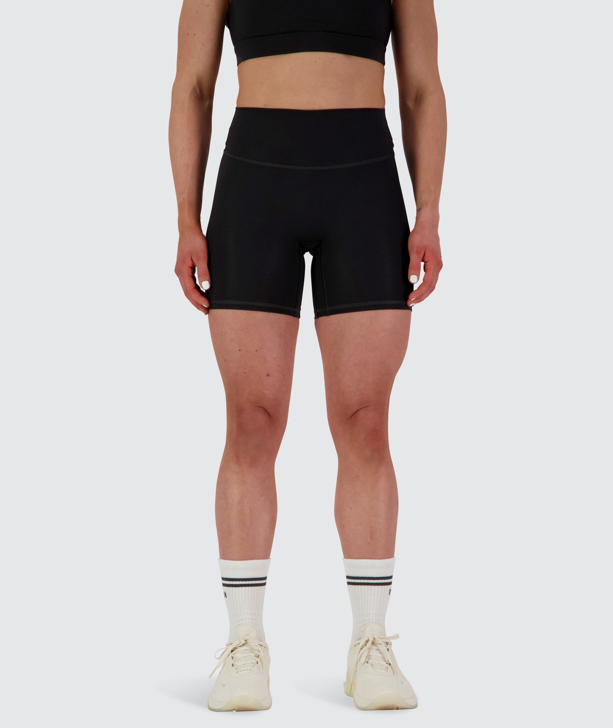 Women's EveryForm Shorts, Model 166 cm / size S #color_black