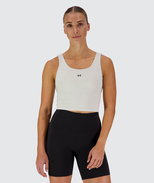 Silky smooth bra top, Model 176 cm / size S#color_fog