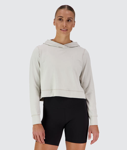 Comfy cropped hoodie for training, Model 176 cm / size S#color_fog