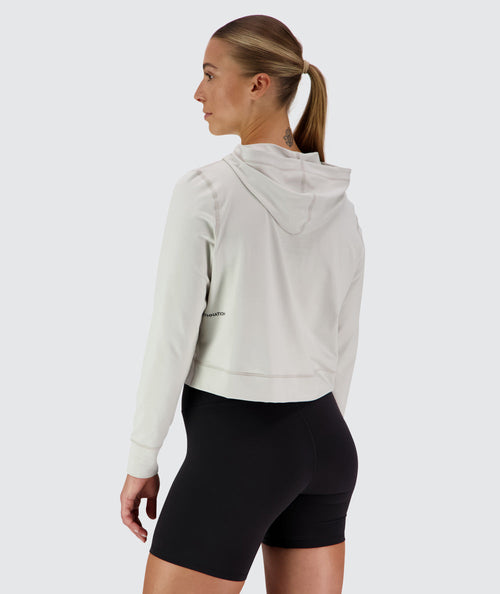 Comfy cropped hoodie for training, Model 176 cm / size S#color_fog